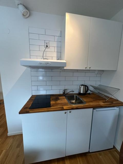 Edsviken Hotell Ab Sollentuna Bagian luar foto