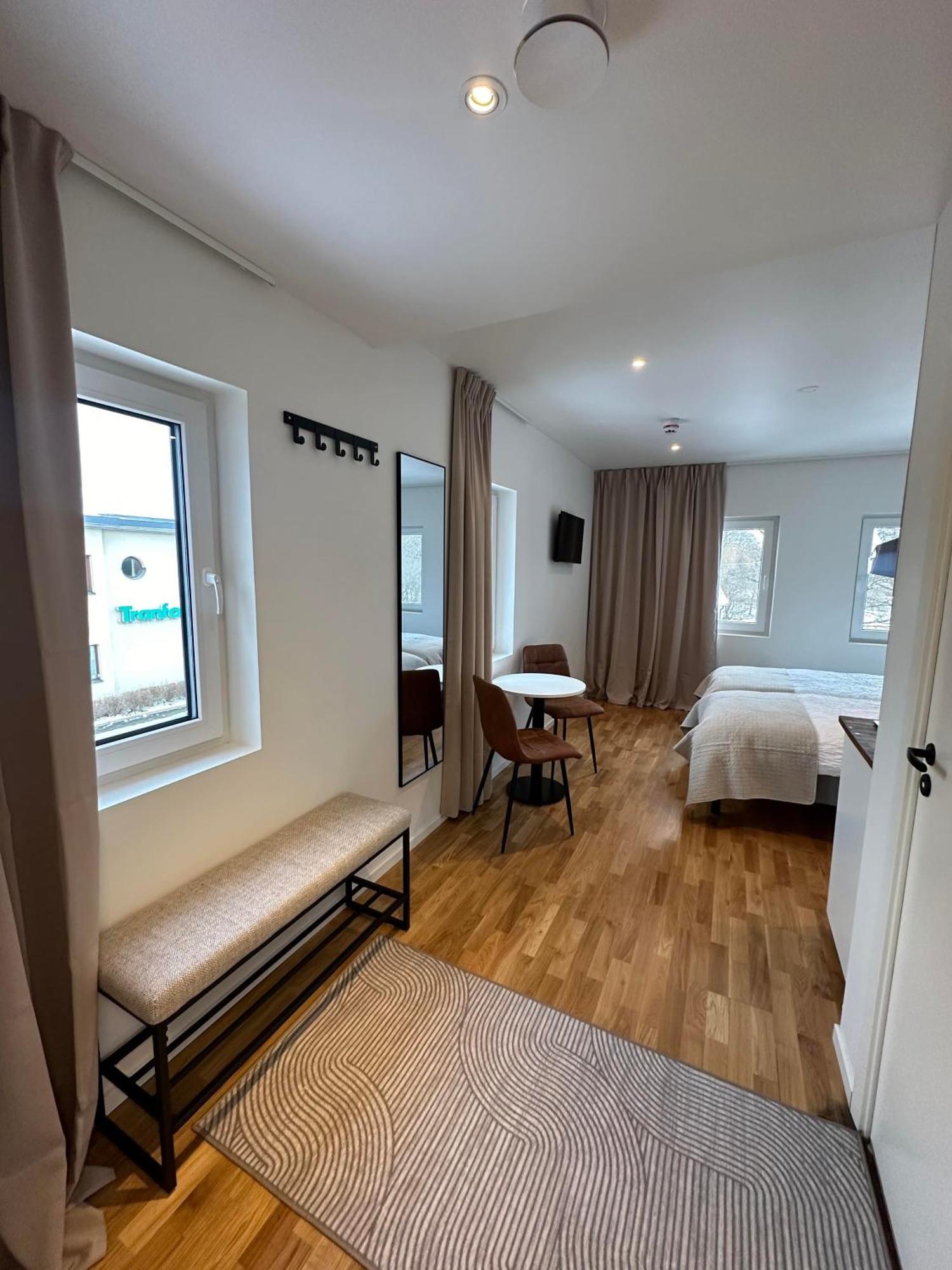 Edsviken Hotell Ab Sollentuna Bagian luar foto