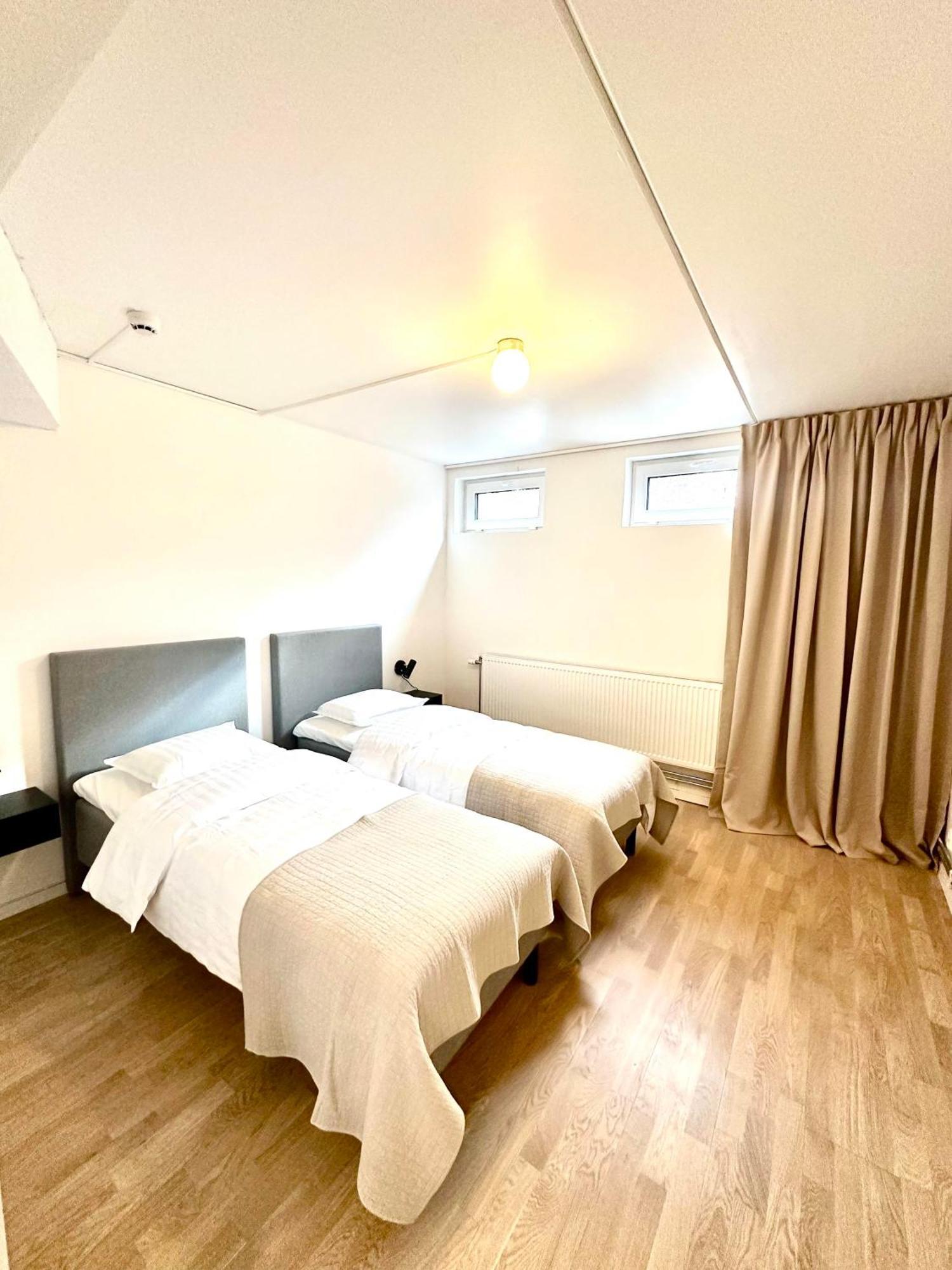 Edsviken Hotell Ab Sollentuna Bagian luar foto